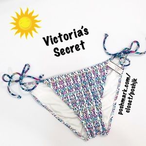 NWT Victoria’s Secret Bikini Bottom Cheeky SideTie